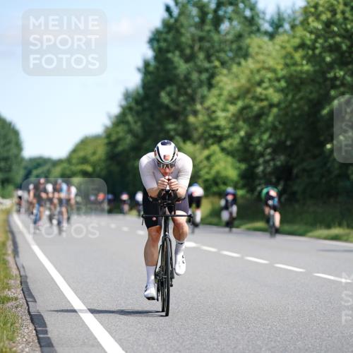 21.06.2026 - Viking Triathlon Michael Burmester http://msf.ph/oto/9886170 21.06.2026 11:26:23 Radfahren 58, 77, 99, 133, 141, 190, 429, 442, 462, 546, 560 meine-sportfotos.de