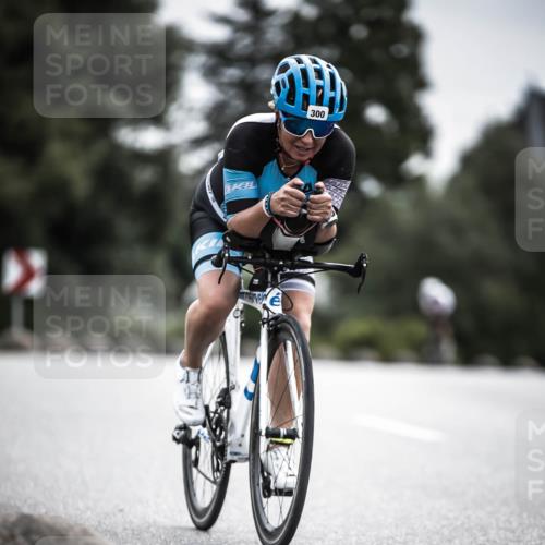 21.06.2026 - 29. Vierlanden-Triathlon H.Heesch http://msf.ph/oto/9886179 21.06.2026 10:39:59 Radfahren 154, 300 meine-sportfotos.de