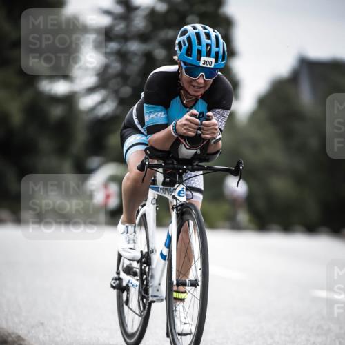 21.06.2026 - 29. Vierlanden-Triathlon H.Heesch http://msf.ph/oto/9886186 21.06.2026 10:39:59 Radfahren 154, 300 meine-sportfotos.de