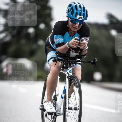 21.06.2026 - 29. Vierlanden-Triathlon H.Heesch http://msf.ph/oto/9886198 21.06.2026 10:39:59 Radfahren 154, 300 meine-sportfotos.de