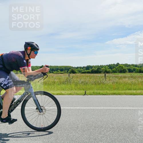 21.06.2026 - Viking Triathlon Michael Burmester http://msf.ph/oto/9886211 21.06.2026 11:46:34 Radfahren 87, 95, 154, 181, 181, 295, 355, 409, 462, 527, 649, 649, 655 meine-sportfotos.de