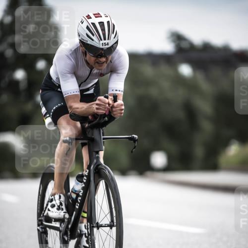 21.06.2026 - 29. Vierlanden-Triathlon H.Heesch http://msf.ph/oto/9886246 21.06.2026 10:40:07 Radfahren 154, 309 meine-sportfotos.de
