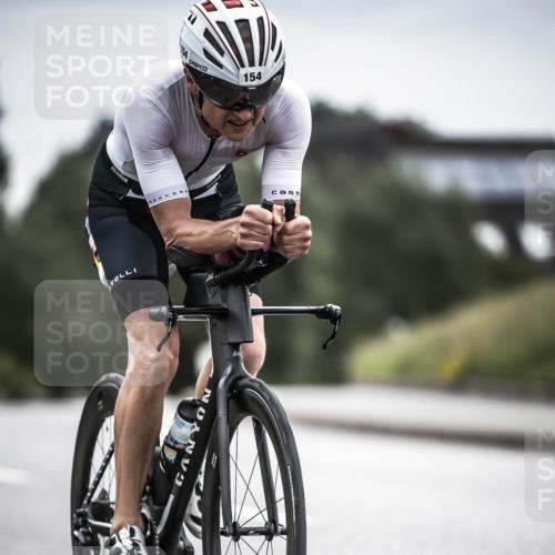 21.06.2026 - 29. Vierlanden-Triathlon H.Heesch http://msf.ph/oto/9886256 21.06.2026 10:40:07 Radfahren 154, 309 meine-sportfotos.de