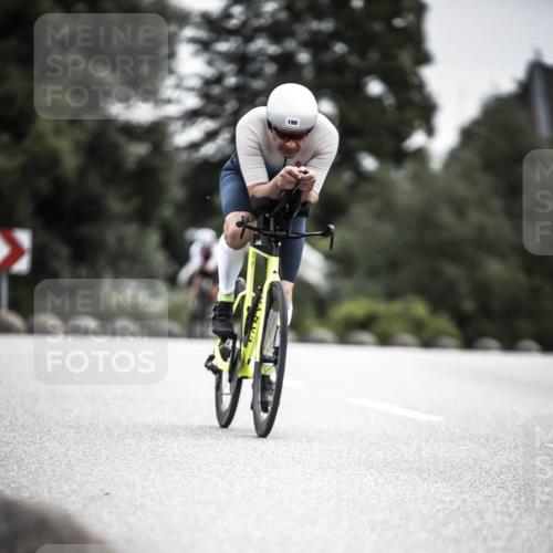21.06.2026 - 29. Vierlanden-Triathlon H.Heesch http://msf.ph/oto/9886277 21.06.2026 10:40:34 Radfahren 199, 280 meine-sportfotos.de