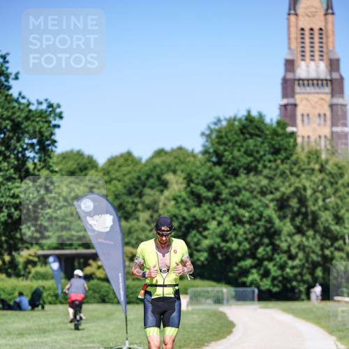 21.06.2026 - Viking Triathlon Michael Burmester http://msf.ph/oto/9886290 21.06.2026 16:12:32 Radfahren  meine-sportfotos.de