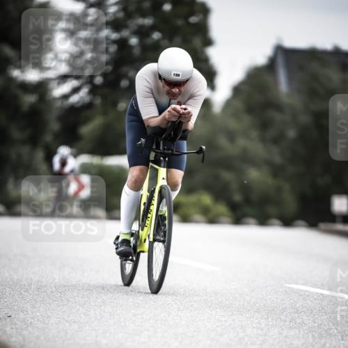 21.06.2026 - 29. Vierlanden-Triathlon H.Heesch http://msf.ph/oto/9886291 21.06.2026 10:40:34 Radfahren 199, 280 meine-sportfotos.de