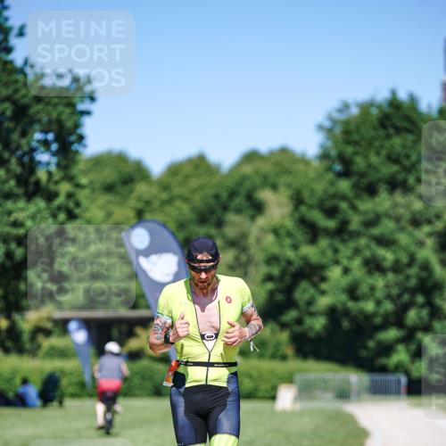 21.06.2026 - Viking Triathlon Michael Burmester http://msf.ph/oto/9886298 21.06.2026 16:12:34 Radfahren  meine-sportfotos.de