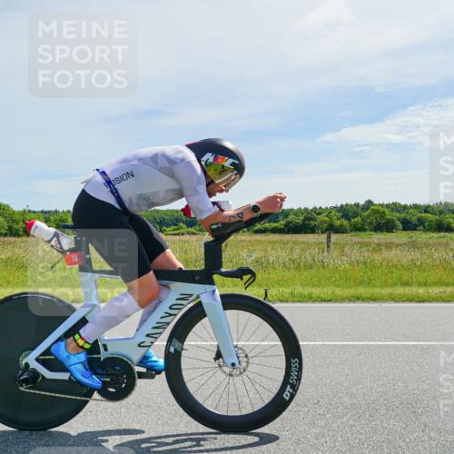 21.06.2026 - Viking Triathlon Michael Burmester http://msf.ph/oto/9886304 21.06.2026 11:47:40 Radfahren 24, 65, 74, 115, 115, 185, 220, 270, 356, 378, 416, 450, 464, 483, 483, 569, 578 meine-sportfotos.de