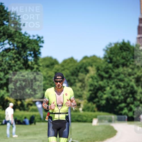 21.06.2026 - Viking Triathlon Michael Burmester http://msf.ph/oto/9886310 21.06.2026 16:12:35 Radfahren  meine-sportfotos.de