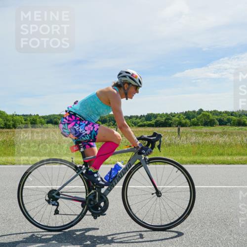 21.06.2026 - Viking Triathlon Michael Burmester http://msf.ph/oto/9886328 21.06.2026 11:47:52 Radfahren 24, 37, 115, 185, 220, 356, 378, 416, 427, 464, 474, 483, 559, 578, 601 meine-sportfotos.de