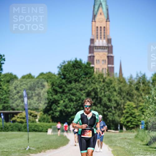21.06.2026 - Viking Triathlon Michael Burmester http://msf.ph/oto/9886334 21.06.2026 16:13:30 Radfahren  meine-sportfotos.de
