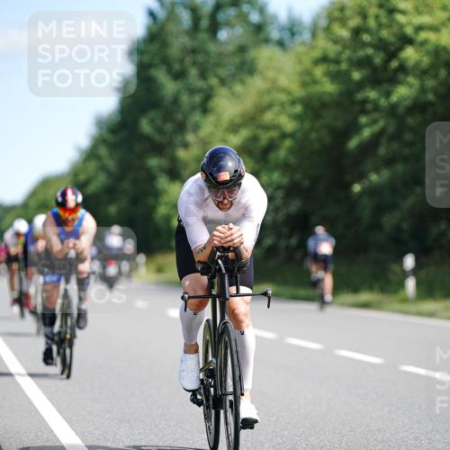 21.06.2026 - Viking Triathlon Michael Burmester http://msf.ph/oto/9886375 21.06.2026 11:26:57 Radfahren 41, 44, 63, 65, 74, 74, 94, 103, 111, 162, 163, 211, 266, 270, 275, 344, 348, 387, 411, 460, 484, 522, 569, 608, 651, 653, 668 meine-sportfotos.de