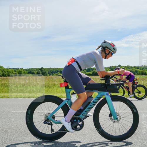 21.06.2026 - Viking Triathlon Michael Burmester http://msf.ph/oto/9886386 21.06.2026 11:48:27 Radfahren 34, 45, 97, 125, 125, 150, 150, 188, 197, 250, 303, 327, 340, 434, 485, 553, 553, 616, 622, 622, 651, 651, 652, 663, 665, 669 meine-sportfotos.de