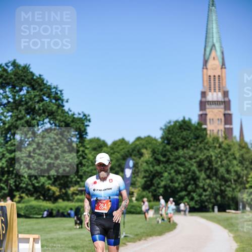 21.06.2026 - Viking Triathlon Michael Burmester http://msf.ph/oto/9886474 21.06.2026 16:15:12 Radfahren  meine-sportfotos.de