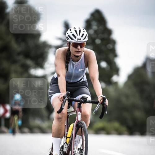 21.06.2026 - 29. Vierlanden-Triathlon H.Heesch http://msf.ph/oto/9886487 21.06.2026 10:41:00 Radfahren 39, 231, 265, 301 meine-sportfotos.de