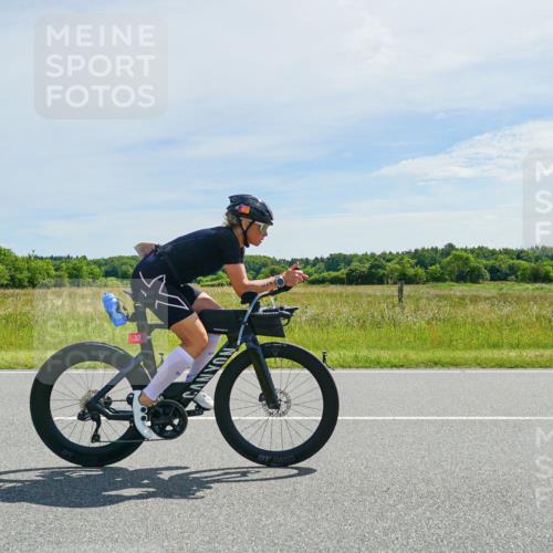 21.06.2026 - Viking Triathlon Michael Burmester http://msf.ph/oto/9886489 21.06.2026 11:48:59 Radfahren 167, 203, 250, 296, 298, 305, 307, 433, 473 meine-sportfotos.de