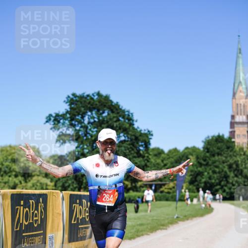 21.06.2026 - Viking Triathlon Michael Burmester http://msf.ph/oto/9886491 21.06.2026 16:15:13 Radfahren  meine-sportfotos.de