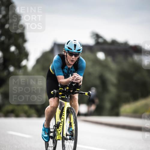 21.06.2026 - 29. Vierlanden-Triathlon H.Heesch http://msf.ph/oto/9886535 21.06.2026 10:41:03 Radfahren 265, 301 meine-sportfotos.de