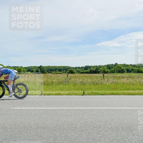 21.06.2026 - Viking Triathlon Michael Burmester http://msf.ph/oto/9886542 21.06.2026 11:49:43 Radfahren 9, 38, 40, 156, 168, 207, 224, 254, 471, 489, 492, 498, 629 meine-sportfotos.de