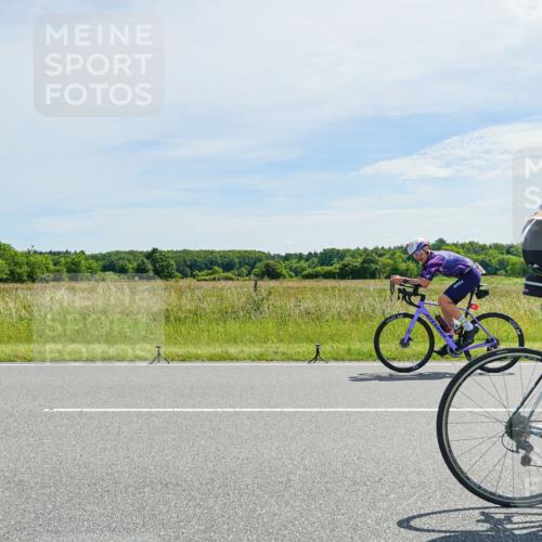 21.06.2026 - Viking Triathlon Michael Burmester http://msf.ph/oto/9886606 21.06.2026 11:50:18 Radfahren 33, 76, 152, 244, 272, 297, 297, 300, 333, 414, 519, 614, 633 meine-sportfotos.de