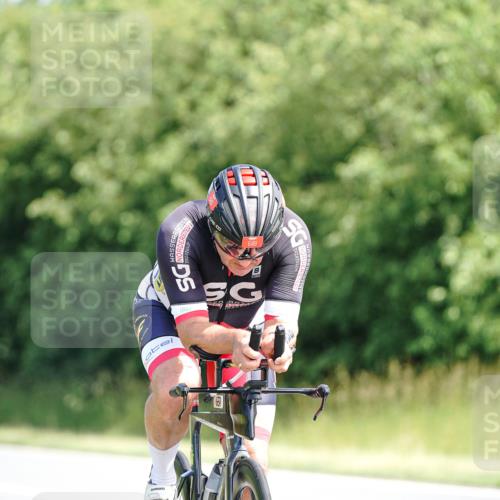 21.06.2026 - Viking Triathlon Michael Burmester http://msf.ph/oto/9886629 21.06.2026 11:27:25 Radfahren 87, 154, 166, 227, 301, 417, 484, 567, 649, 665 meine-sportfotos.de