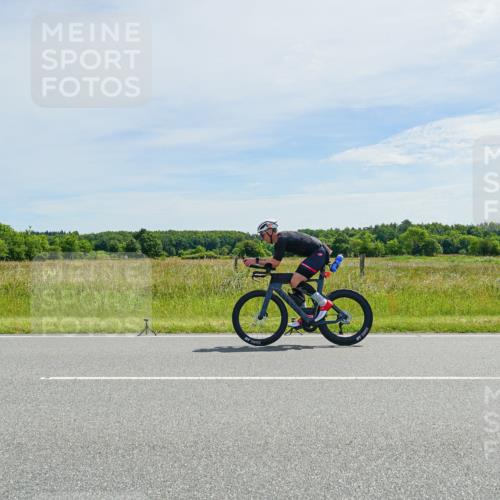 21.06.2026 - Viking Triathlon Michael Burmester http://msf.ph/oto/9886656 21.06.2026 11:50:37 Radfahren 33, 88, 92, 107, 151, 174, 229, 351, 376, 385, 414, 422, 512, 557, 574, 618, 641, 641 meine-sportfotos.de