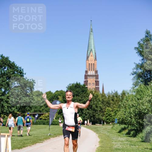 21.06.2026 - Viking Triathlon Michael Burmester http://msf.ph/oto/9886695 21.06.2026 16:17:24 Radfahren  meine-sportfotos.de