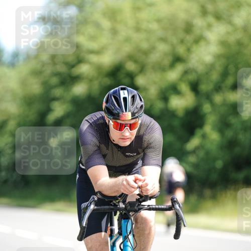 21.06.2026 - Viking Triathlon Michael Burmester http://msf.ph/oto/9886707 21.06.2026 11:29:54 Radfahren 34, 45, 125, 150, 167, 188, 220, 300, 327, 333, 340, 356, 464, 519, 601, 615, 646, 656, 663 meine-sportfotos.de