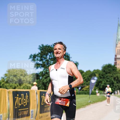 21.06.2026 - Viking Triathlon Michael Burmester http://msf.ph/oto/9886734 21.06.2026 16:17:26 Radfahren  meine-sportfotos.de