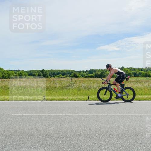 21.06.2026 - Viking Triathlon Michael Burmester http://msf.ph/oto/9886741 21.06.2026 11:52:03 Radfahren 61, 77, 80, 80, 141, 359, 410, 423, 491, 550, 636 meine-sportfotos.de