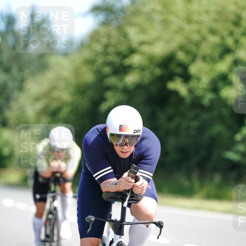 21.06.2026 - Viking Triathlon Michael Burmester http://msf.ph/oto/9886746 21.06.2026 11:29:57 Radfahren 27, 34, 45, 125, 127, 150, 167, 188, 220, 300, 327, 333, 340, 356, 464, 519, 601, 610, 615, 646, 656, 663 meine-sportfotos.de