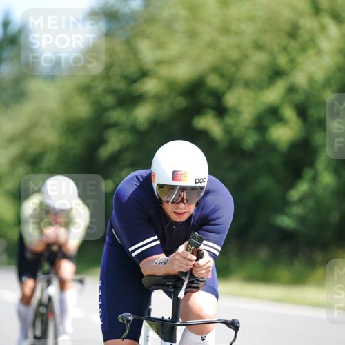 21.06.2026 - Viking Triathlon Michael Burmester http://msf.ph/oto/9886751 21.06.2026 11:29:57 Radfahren 27, 34, 45, 125, 127, 150, 167, 188, 220, 300, 327, 333, 340, 356, 464, 519, 601, 610, 615, 646, 656, 663 meine-sportfotos.de