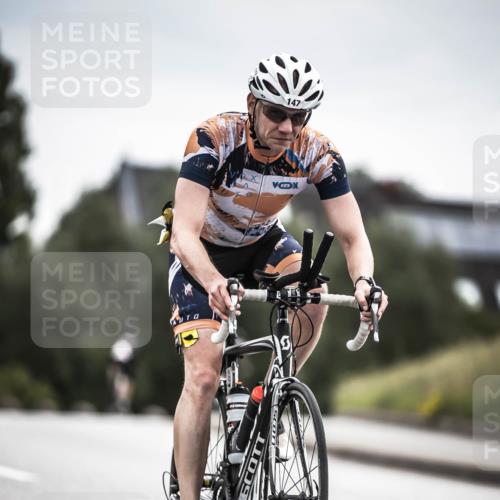 21.06.2026 - 29. Vierlanden-Triathlon H.Heesch http://msf.ph/oto/9886791 21.06.2026 10:42:26 Radfahren 5, 75, 147, 449 meine-sportfotos.de