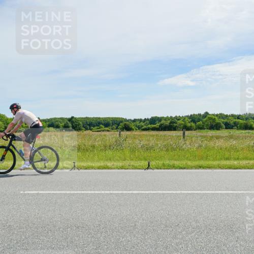 21.06.2026 - Viking Triathlon Michael Burmester http://msf.ph/oto/9886874 21.06.2026 11:53:03 Radfahren 104, 109, 135, 145, 160, 178, 182, 202, 383, 446, 452, 496, 500, 515, 603, 610 meine-sportfotos.de