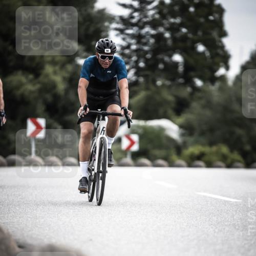 21.06.2026 - 29. Vierlanden-Triathlon H.Heesch http://msf.ph/oto/9886876 21.06.2026 10:42:49 Radfahren 91, 217, 235, 266, 338 meine-sportfotos.de