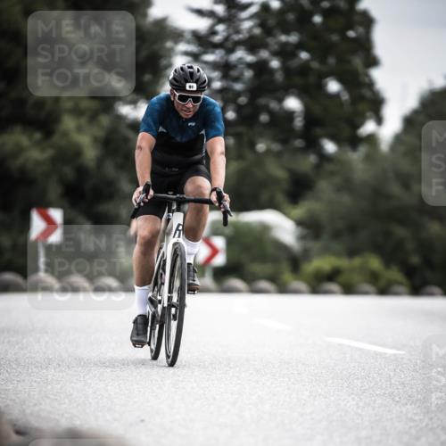 21.06.2026 - 29. Vierlanden-Triathlon H.Heesch http://msf.ph/oto/9886883 21.06.2026 10:42:49 Radfahren 91, 217, 235, 266, 338 meine-sportfotos.de