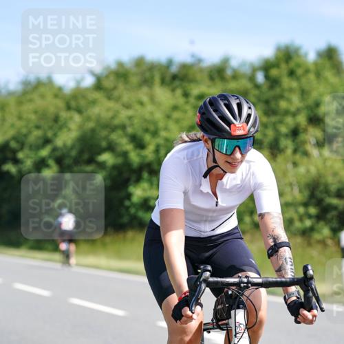 21.06.2026 - Viking Triathlon Michael Burmester http://msf.ph/oto/9886896 21.06.2026 11:30:07 Radfahren 27, 34, 45, 125, 127, 167, 188, 300, 327, 333, 340, 601, 610, 615, 646, 647, 656, 663 meine-sportfotos.de