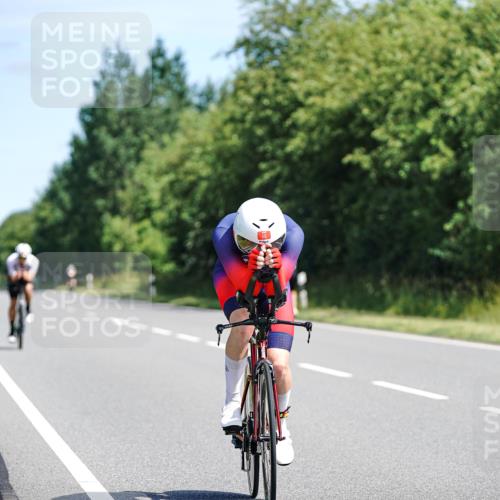 21.06.2026 - Viking Triathlon Michael Burmester http://msf.ph/oto/9886925 21.06.2026 11:30:10 Radfahren 27, 34, 45, 125, 127, 167, 188, 300, 327, 333, 610, 615, 646, 647, 656, 663 meine-sportfotos.de