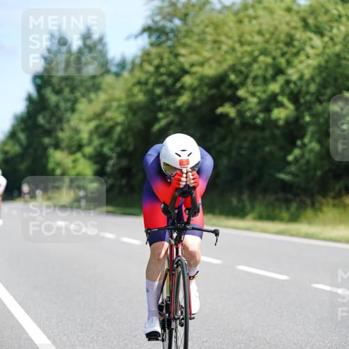 21.06.2026 - Viking Triathlon Michael Burmester http://msf.ph/oto/9886933 21.06.2026 11:30:10 Radfahren 27, 34, 45, 125, 127, 167, 188, 300, 327, 333, 610, 615, 646, 647, 656, 663 meine-sportfotos.de