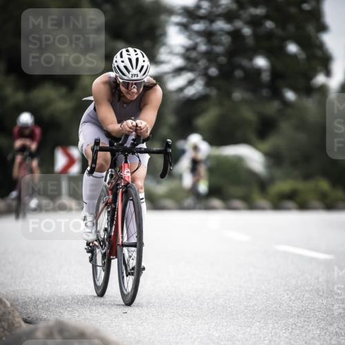 21.06.2026 - 29. Vierlanden-Triathlon H.Heesch http://msf.ph/oto/9887004 21.06.2026 10:43:01 Radfahren 122, 157, 273 meine-sportfotos.de