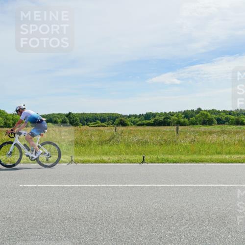 21.06.2026 - Viking Triathlon Michael Burmester http://msf.ph/oto/9887017 21.06.2026 11:54:25 Radfahren 81, 114, 209, 234, 243, 264, 265, 309, 347, 392, 417, 447, 530, 662, 662 meine-sportfotos.de