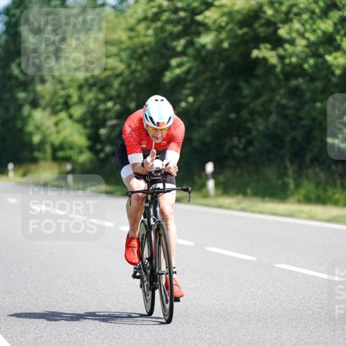 21.06.2026 - Viking Triathlon Michael Burmester http://msf.ph/oto/9887058 21.06.2026 11:30:37 Radfahren 152, 152, 175, 229, 296, 393, 405, 647 meine-sportfotos.de