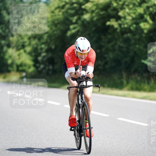 21.06.2026 - Viking Triathlon Michael Burmester http://msf.ph/oto/9887076 21.06.2026 11:30:37 Radfahren 152, 152, 175, 229, 296, 393, 405, 647 meine-sportfotos.de