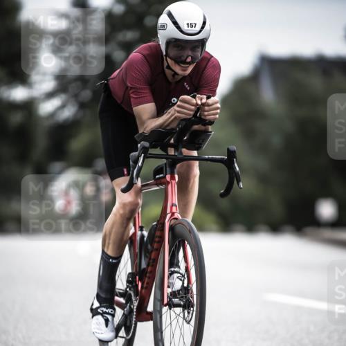 21.06.2026 - 29. Vierlanden-Triathlon H.Heesch http://msf.ph/oto/9887086 21.06.2026 10:43:04 Radfahren 122, 157, 273 meine-sportfotos.de