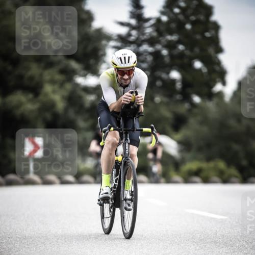 21.06.2026 - 29. Vierlanden-Triathlon H.Heesch http://msf.ph/oto/9887091 21.06.2026 10:43:06 Radfahren 19, 122, 157, 273 meine-sportfotos.de