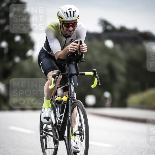 21.06.2026 - 29. Vierlanden-Triathlon H.Heesch http://msf.ph/oto/9887123 21.06.2026 10:43:06 Radfahren 19, 122, 157, 273 meine-sportfotos.de