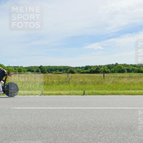 21.06.2026 - Viking Triathlon Michael Burmester http://msf.ph/oto/9887141 21.06.2026 11:55:20 Radfahren 7, 183, 342, 443, 443, 457, 609, 666 meine-sportfotos.de