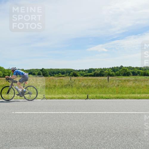 21.06.2026 - Viking Triathlon Michael Burmester http://msf.ph/oto/9887147 21.06.2026 11:55:26 Radfahren 7, 21, 147, 183, 318, 342, 443, 457, 609, 666, 666 meine-sportfotos.de