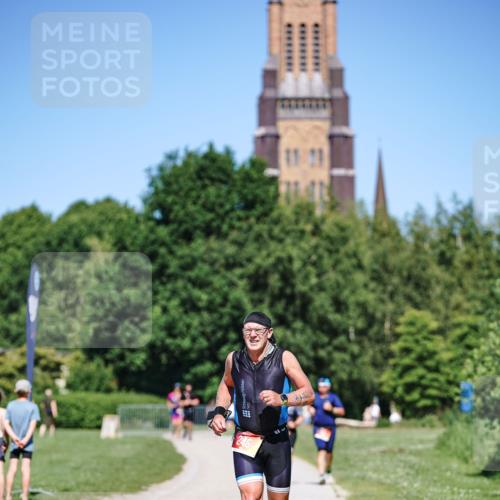 21.06.2026 - Viking Triathlon Michael Burmester http://msf.ph/oto/9887152 21.06.2026 16:24:15 Radfahren  meine-sportfotos.de