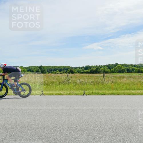 21.06.2026 - Viking Triathlon Michael Burmester http://msf.ph/oto/9887162 21.06.2026 11:55:34 Radfahren 7, 21, 28, 49, 147, 183, 279, 318, 324, 360, 650, 666, 666 meine-sportfotos.de